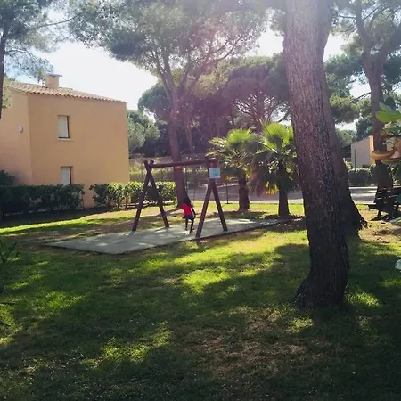 Climatise Cap D'agde Dans Calme Agde
